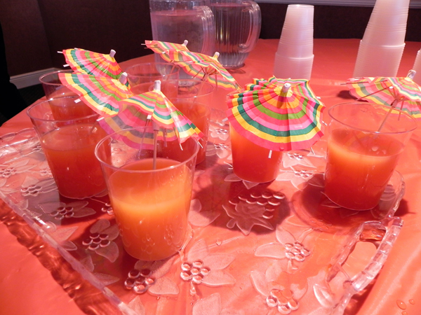 Sweet-Peas-welcome-cocktail